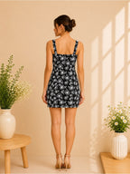 Forever 21 Black & White Floral Mini Dress Size M - View 2
