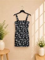 Forever 21 Black & White Floral Mini Dress Size M - View 3